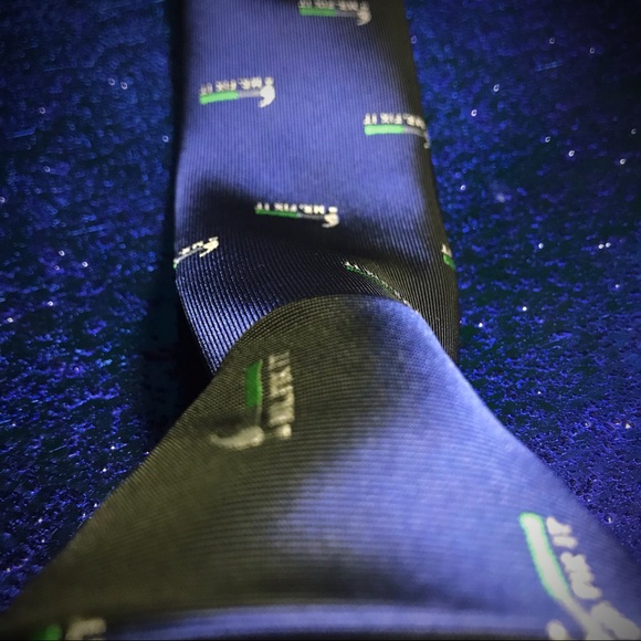 Mr. Fix It neck tie - Picture 8 of 10